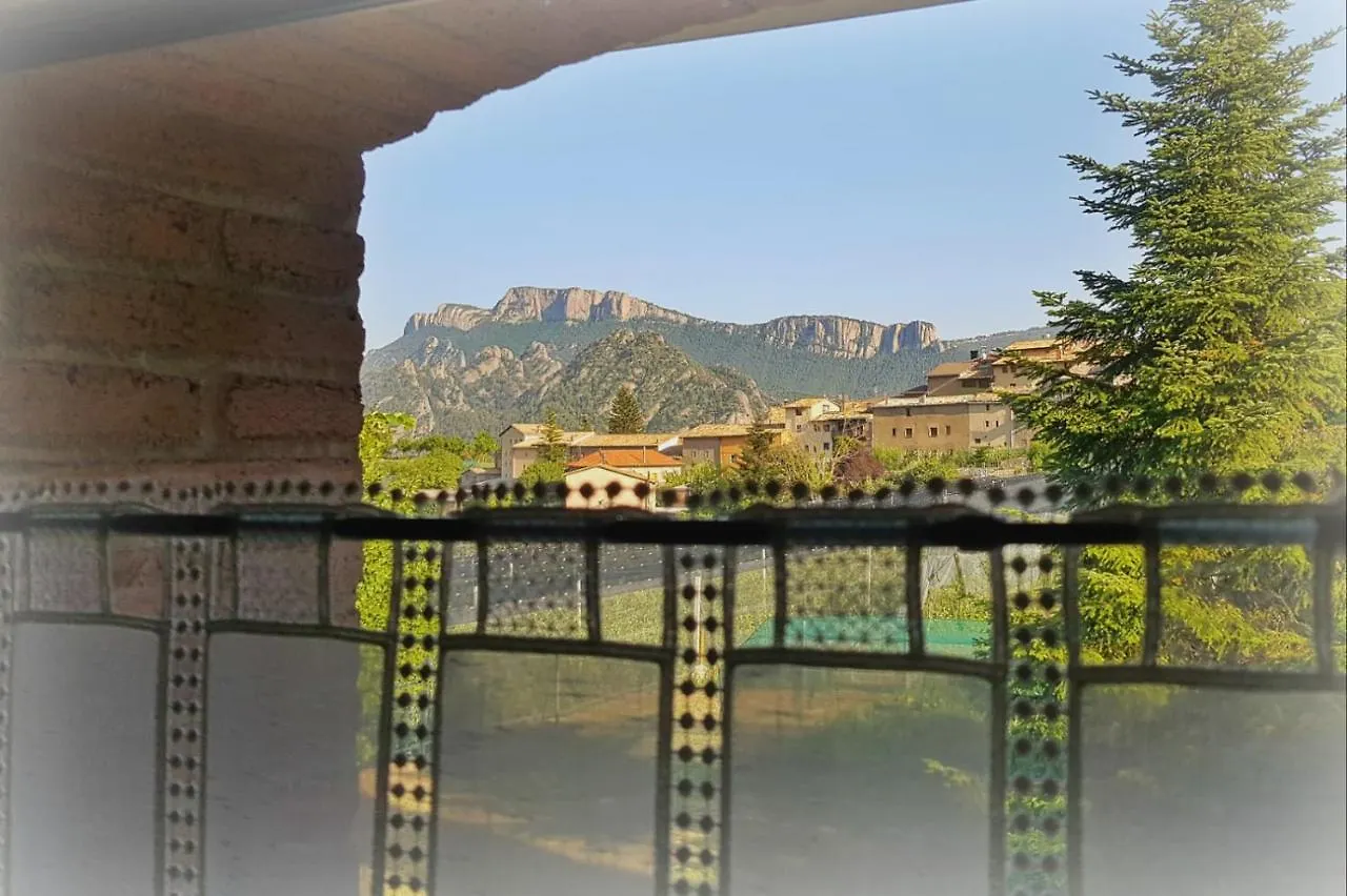 Casa Rural Cirerer San Lorenzo de Morunys Espanha